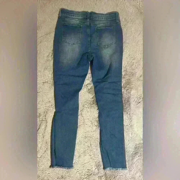 Fashion Nova 13 Youth Distressed Jeans - Picture 2 of 8